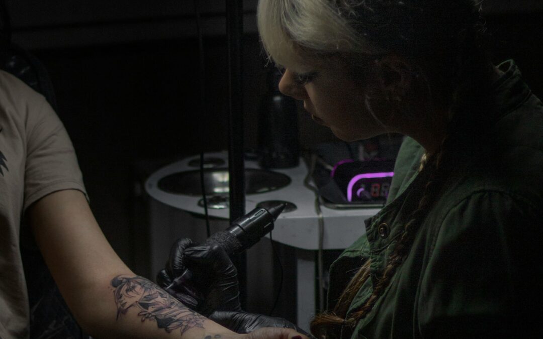 Tatuajes realistas vs. tatuajes tradicionales: diferencias técnicas